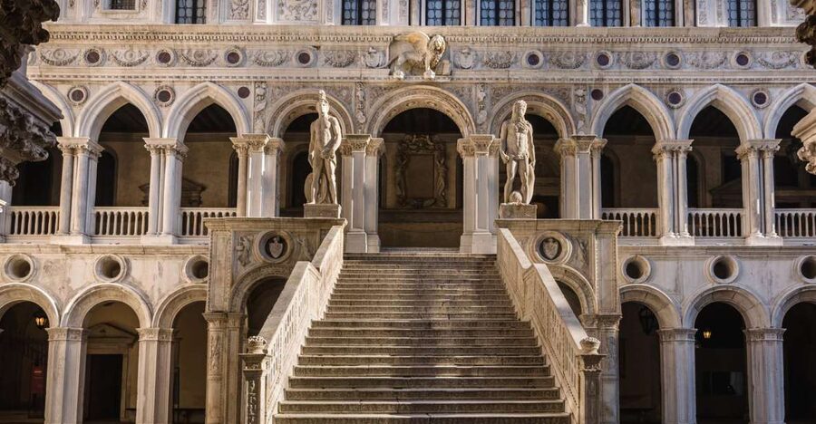 Venice: Doge's Palace Skip-the-Line Ticket with Guidebook - The Bridge of Sighs and the prisons, including Casanova