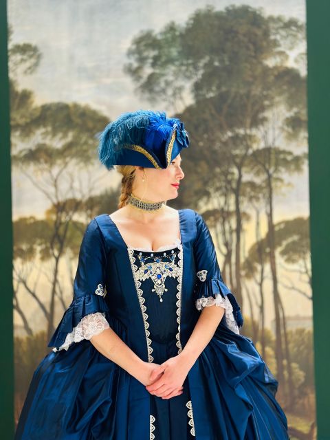 Venice: Dress-Up Experience - The Photo Souvenir, What You Get Back