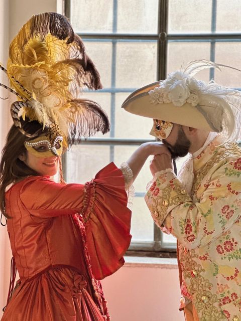 Venice: Dress-Up Experience - Who Should Book This Dress-Up Session