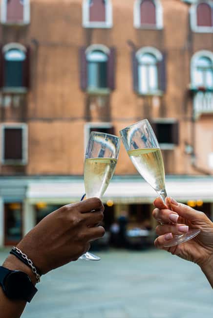 Venice: Food Tasting Tour with Cicchetti and Wine - Practical Tips Before You Go (So You Enjoy Every Stop)