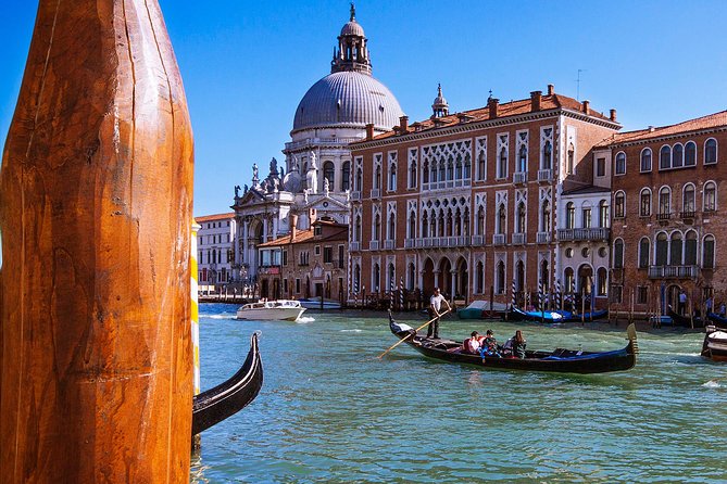 Venice Gondola Experience - Should You Book This Gondola Slot?