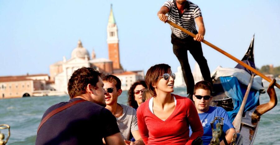 Venice: Gondola Ride with Live Guide or Audio Guide - Where you start, Madonna della Salute and the Grand Canal entrance