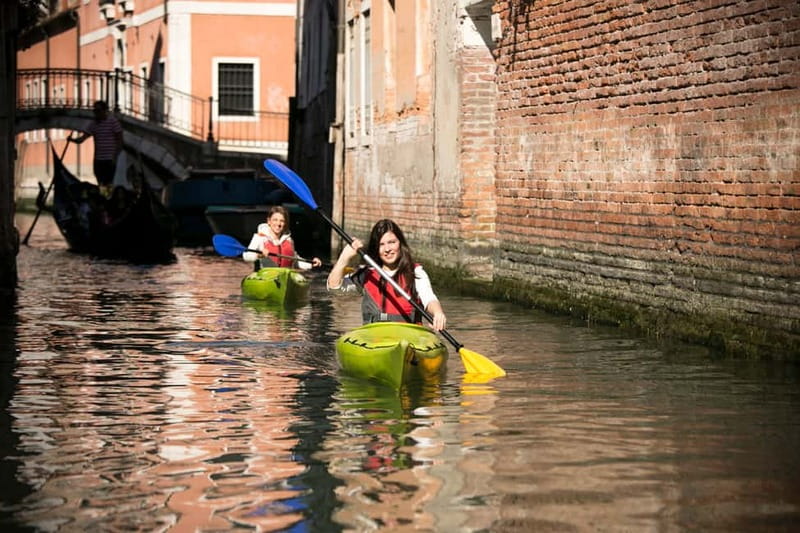 Venice: Guided Canal Kayak Tour at Day, Night, or Sunset - The Campsite Safety Briefing: Where You Learn to Paddle