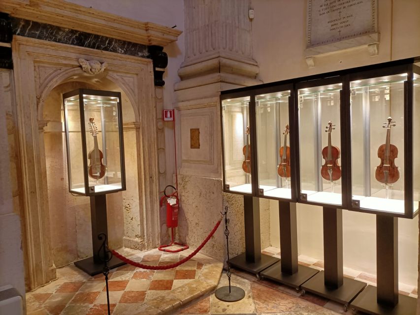 Venice: Interpreti Veneziani Concert at Church of San Vidal - Making It Work in Your Venice Evening Plan