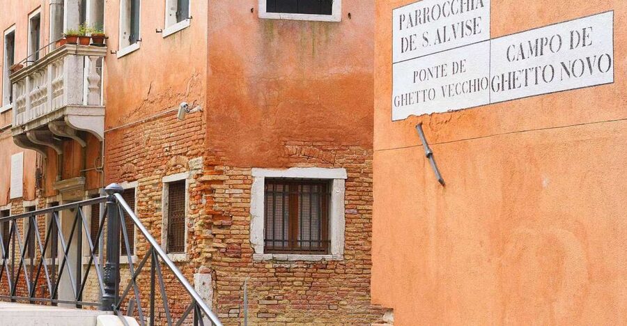 Venice: Jewish Ghetto Walking Tour with Synagogue Visits - Key things I’d circle before you book