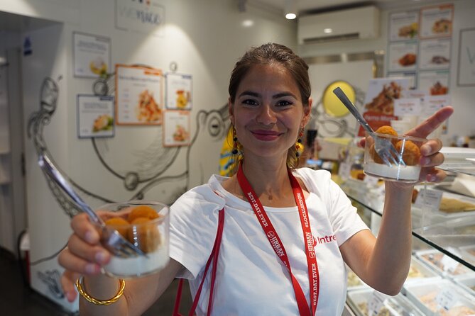 Venice Like a Local: Food, Wine & Spritz Tour with Traghetto Ride - Cannareggio to the Rialto Backstreets, minus the tourist crowd
