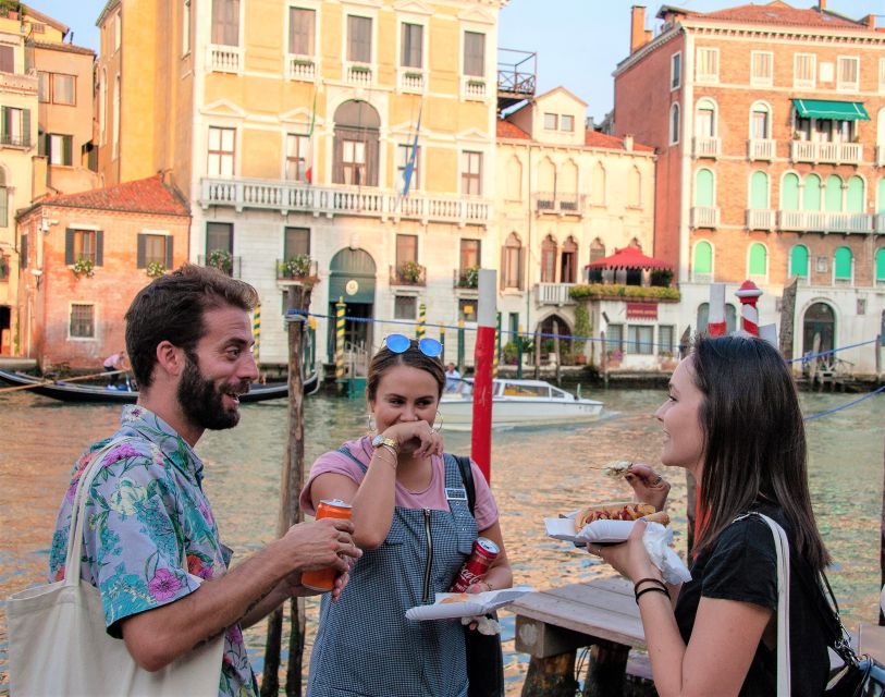 Venice: Local Secrets of Venice Tapas & Wine Walking Tour - Stop 2 and the two tasting hotspots: more cichetti, more wine, real variety