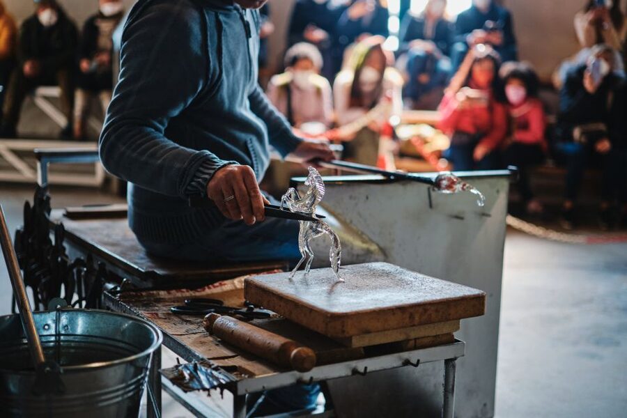 Venice: Murano & Burano Panoramic Boat Tour w/ Glassblowing - Helpful Tips That Make the Tour Smoother