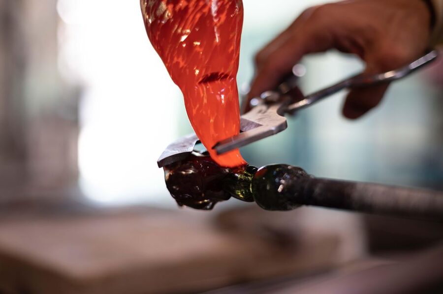 Venice: Murano Glass-Blowing Demo and Workshop - From Campo San Bartolomeo to Murano by boat, the practical start that feels special