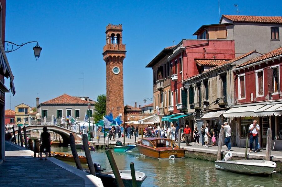 Venice: Murano Island and Glass Factory Private Guided Tour - How the 3 to 4 Hour Pace Feels in Real Life