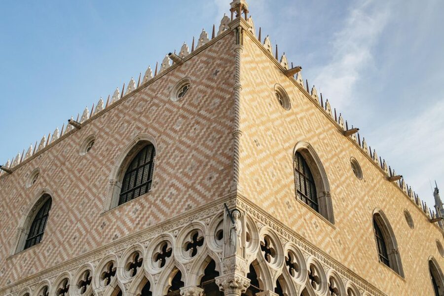 Venice: Private Entry Doge Palace & St. Mark Terraces Tour - Price and value: what $72 buys you in time saved and access gained