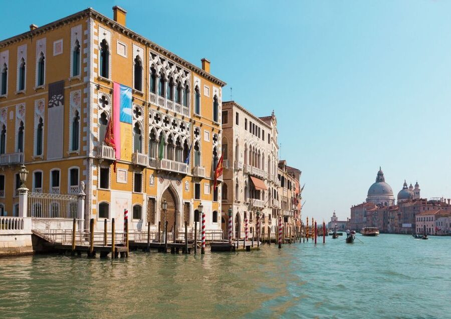Venice: Private Gondola Cruise for up to 5 Passengers - Where You Meet: Alilaguna Ticket Office at Campo San Luca
