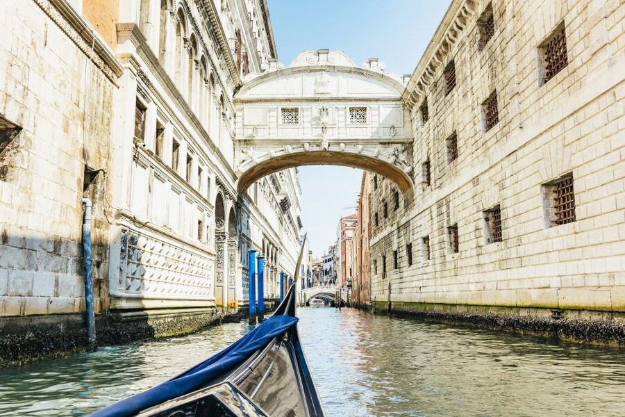 Venice: Private Gondola Ride along Grand Canal - Private Gondola With Your Gondolier: Expect Some Info, But Plan For Audio