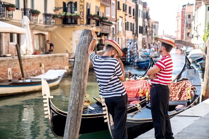 Venice Private Gondola Ride: Explore Hidden Canals and Sights - Grand Canal Views Without Feeling Stuck in One Place