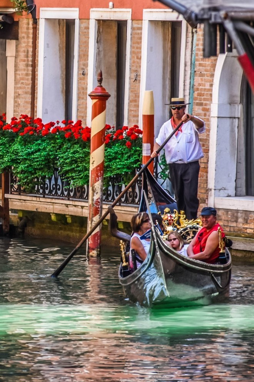 Venice: Private Grand Canal Gondola Ride from Rialto - Price and value: does $283.21 make sense?