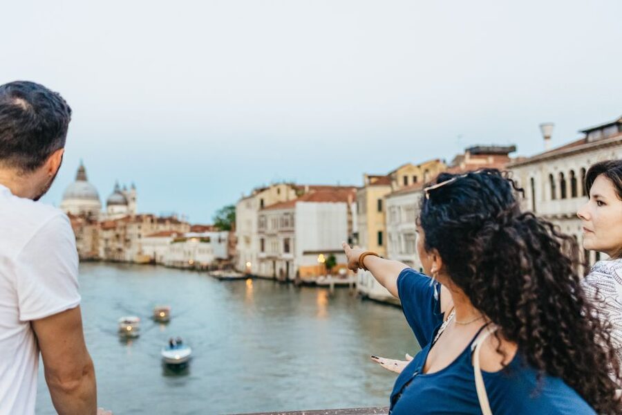 Venice: Private Tour with a Local Guide - How to Move Through Venice Like a Local