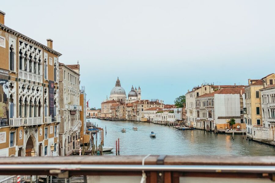 Venice: Private Tour with a Local Guide - What Stops Feel Like on the Ground