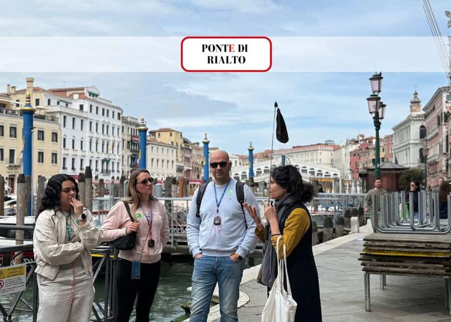 Venice: Rialto Bridge & Offbeat Unusual Venice Walking Tour - Why This Rialto and San Marco Walk Feels Different