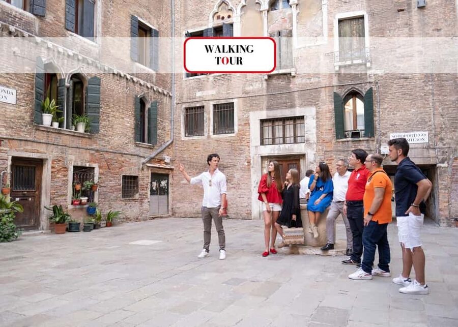 Venice: Rialto Bridge & Offbeat Unusual Venice Walking Tour - Grand Canal Photo Angles You’ll Actually Use Later