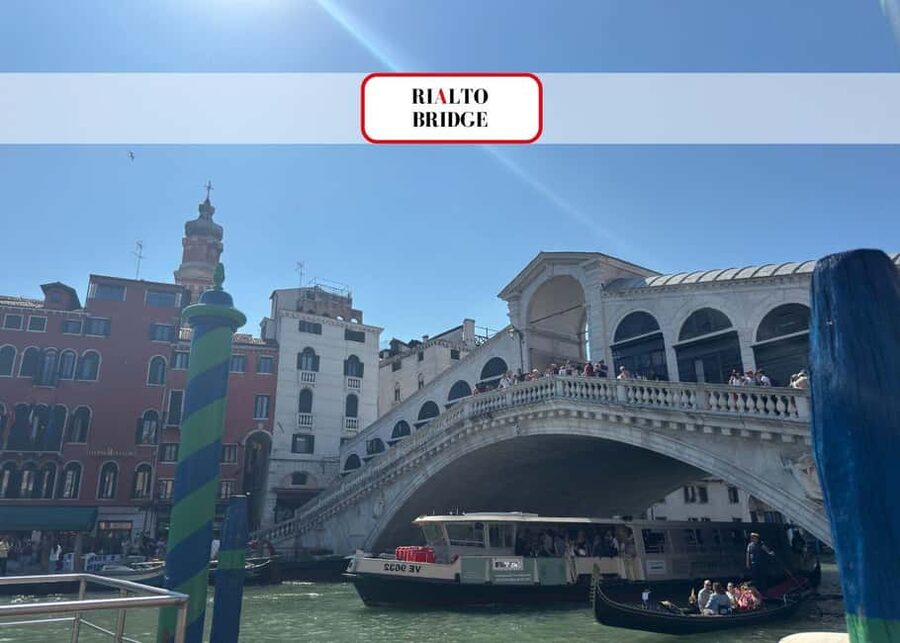 Venice: Rialto Bridge & Offbeat Unusual Venice Walking Tour - Optional Gondola: A 15-Min Intro and a 30-Min Ride That Feels Guided