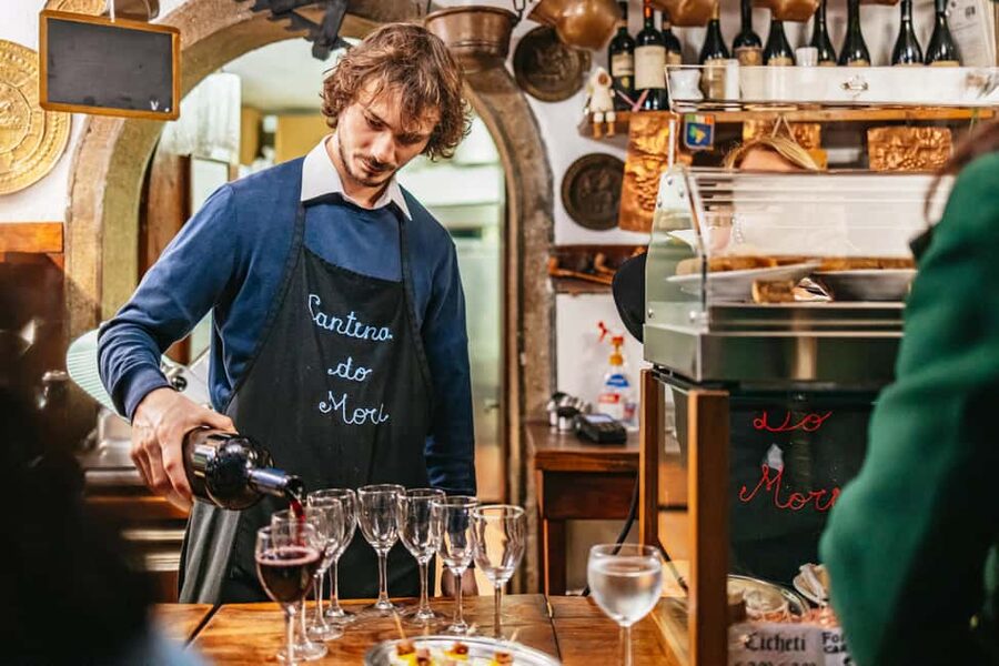 Venice: Rialto Market Food and Wine Lunchtime Tour - Tiramisù and Coffee Culture at Campo Santi Giovanni e Paolo