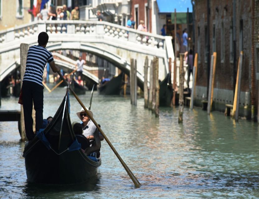 Venice: Shared Gondola Ride - La Fenice From the Water: Opera Glamour, Rebuilt After Fire