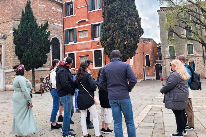 Venice Sightseeing Small Group Walking Tour with a Local Guide - Stop-by-stop: what you’ll see and why it’s worth the time