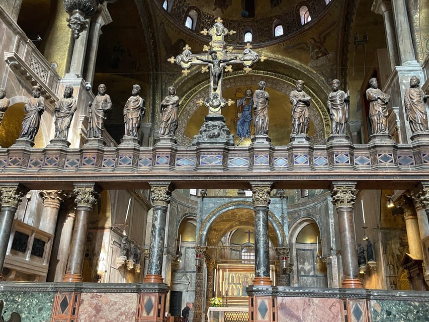 Venice: St. Mark's Basilica & Doge's Palace Tour with Ticket - St. Mark’s Basilica: mosaics, symbolism, and the clothing rules