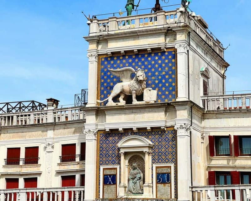 Venice: St. Mark's Basilica Guided Tour and Terrace Option - Inside the five domes: what the guide focuses on