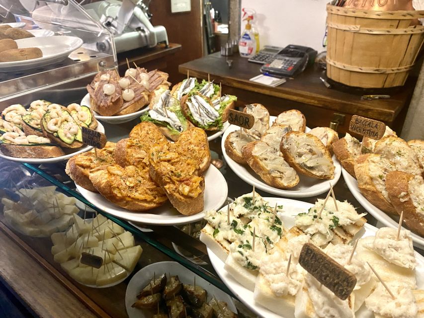 Venice: Street Food Tour with a Local Guide and Tastings - Choosing morning or afternoon: your fish-market decision