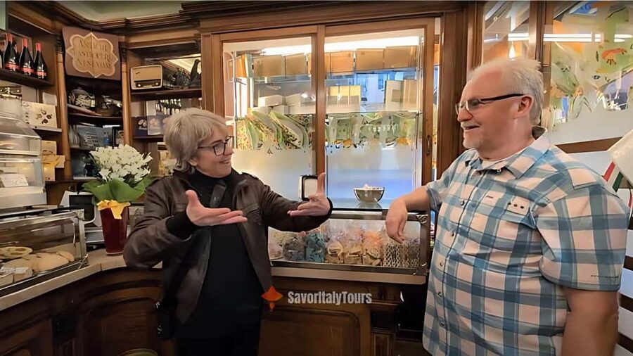 Venice: Sunset Walking Tour with Food and Wine Tastings - Guides Are The Difference, And The Reviews Show It