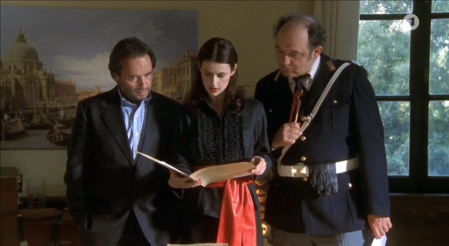 Venice: The Footsteps of Commissario Brunetti Walking Tour - What the 2-Hour Walk Feels Like in Practice