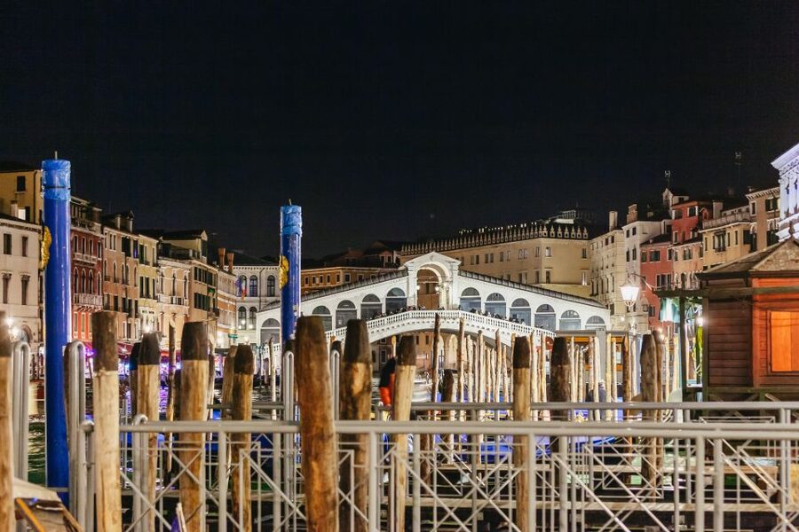 Venice: The Ghost & Legends Walking Tour - The Lagoon Legend: The Unburied Child