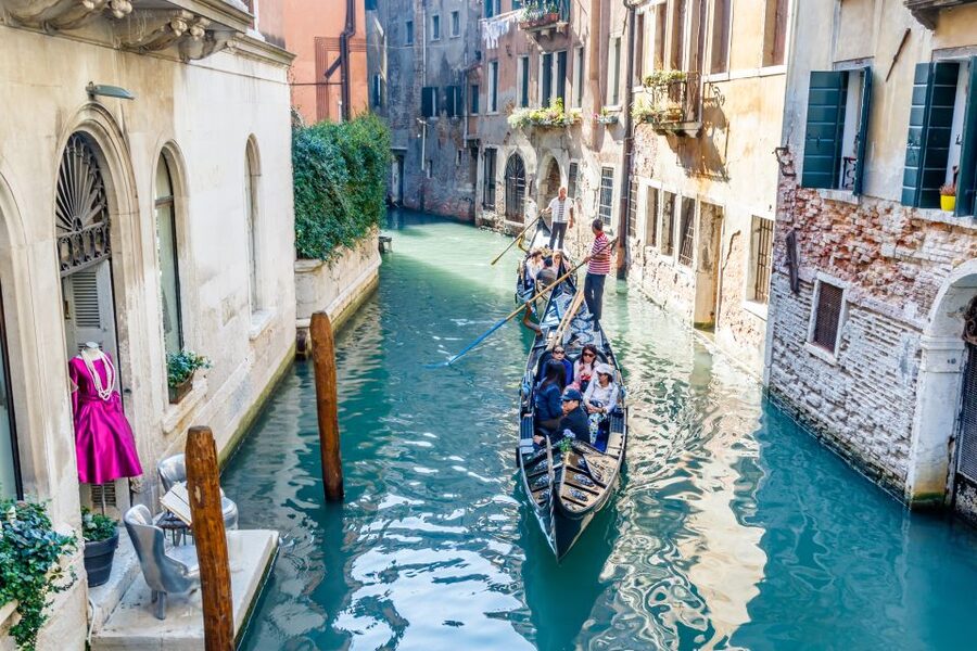Venice: Traditional Shared Gondola Ride - How the 30 Minutes Usually Flow on the Water