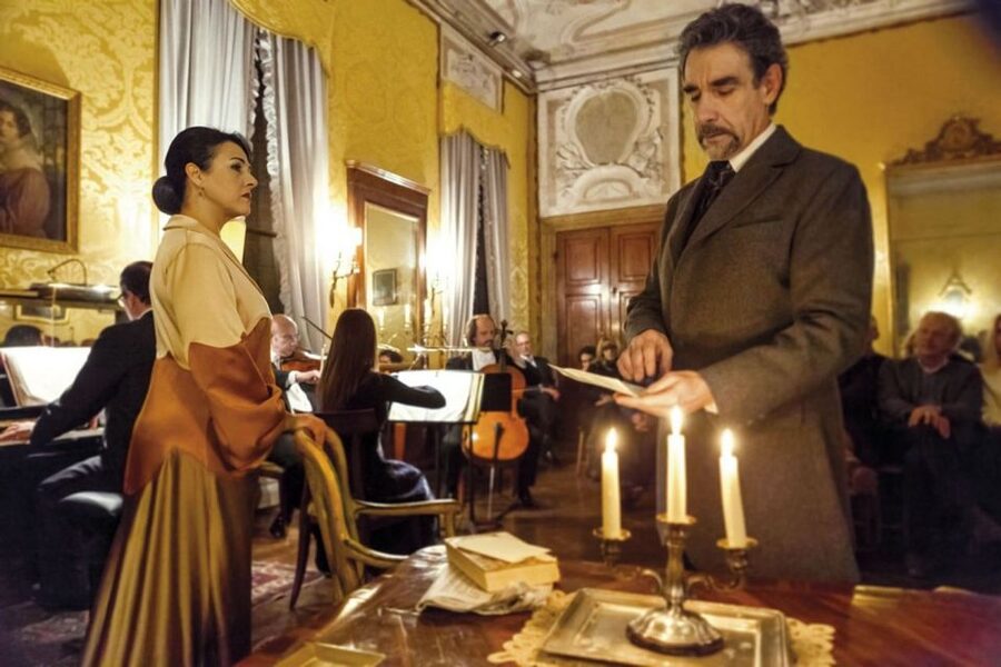 Venice: Traveling Opera in a Historic Palace on Grand Canal - Key things to know before you go