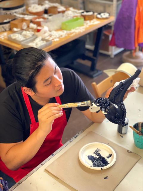 Venice: Venetian Masks Workshop - The baroque technique: where your mask turns from flat to festive
