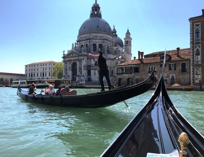 Venice Walking Tour and Gondola Ride Combo - The 1.5-hour walk from St Mark’s Square toward the Rialto