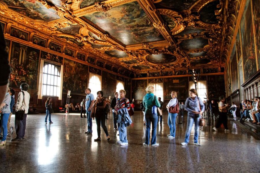 Venice: Walking tour, Doge Palace, & St. Mark's Basilica - Skip-the-line access that actually matters in Venice