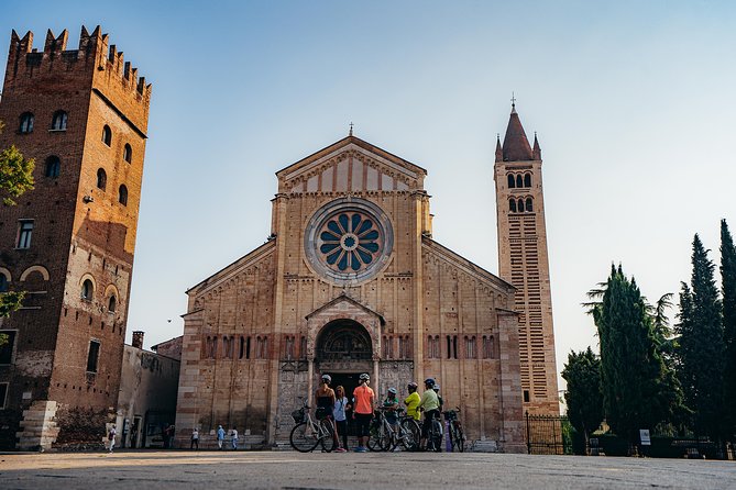 Verona e-bike tour: city center and panoramic views - Past the river and into the Roman vibe: Ponte Pietra and more