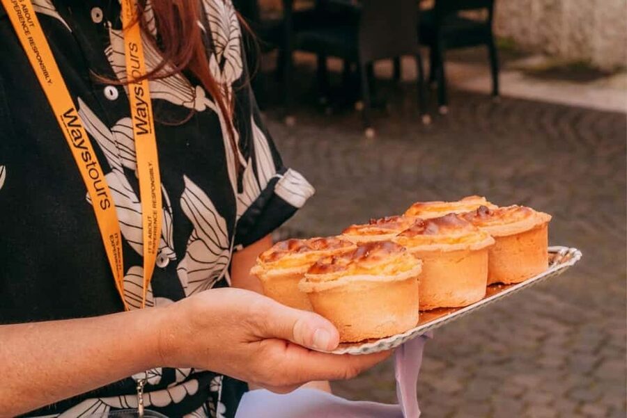 Verona: Food and Wine Tasting Walking Tour - Breakfast stop near Piazza Bra: espresso and Risino