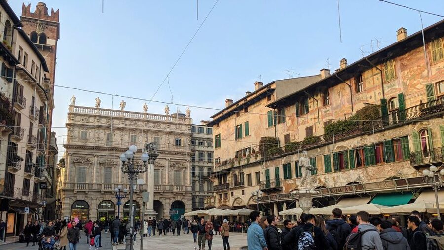 Verona Full-Day Tour from Lake Garda - From Lake Garda to Verona, the day starts easy