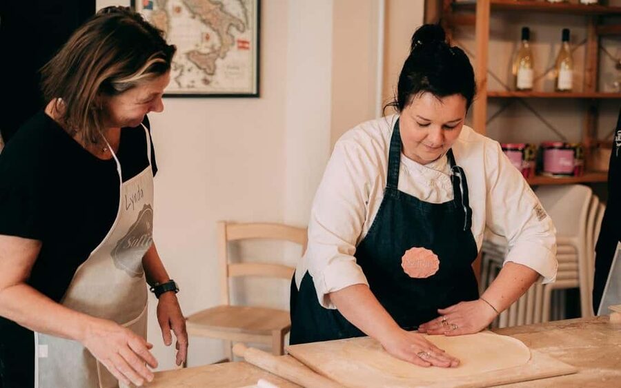 Verona: Hands-on Fresh Pasta and Tiramisù Cooking Class - The 3.5-Hour Cooking Flow: Pasta, Risotto, and Tiramisu