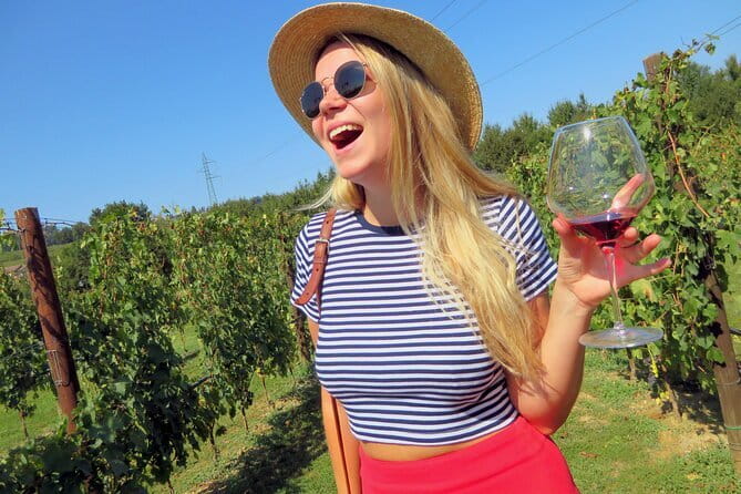 Wine Tasting Experience in Ponte Vecchio: Best Tuscany selection! - Snacks and Alcohol: The One Place You Should Set Expectations